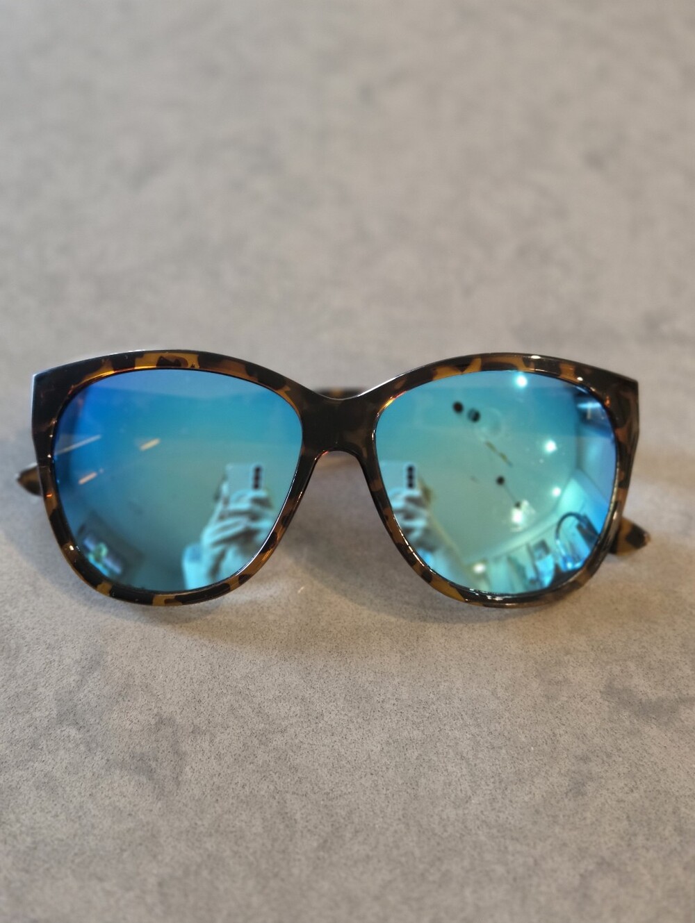 Quay Australia About Last Night Sunglasses Tortoiseshell Blue Mirror Lenses